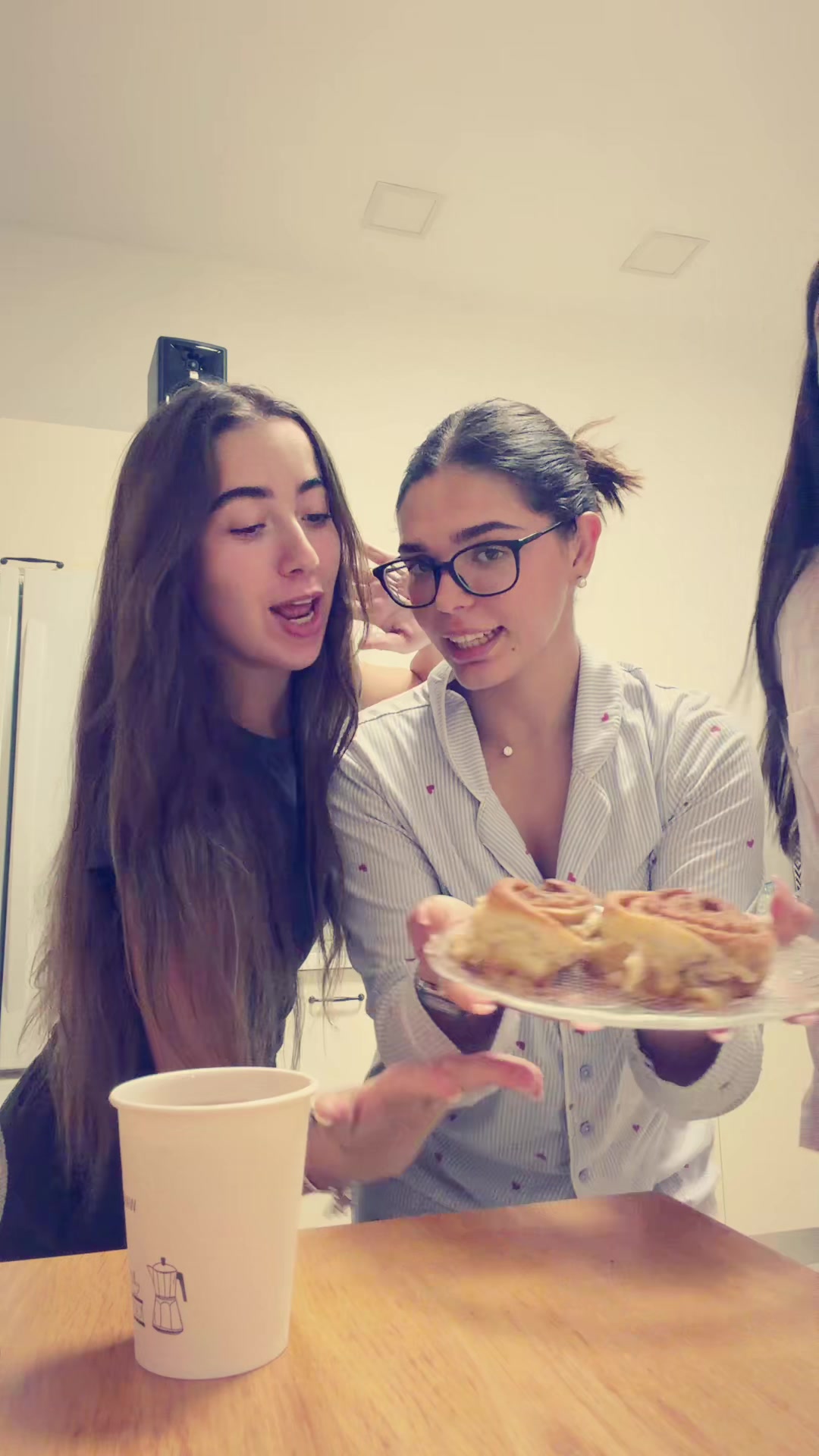 @נעמה