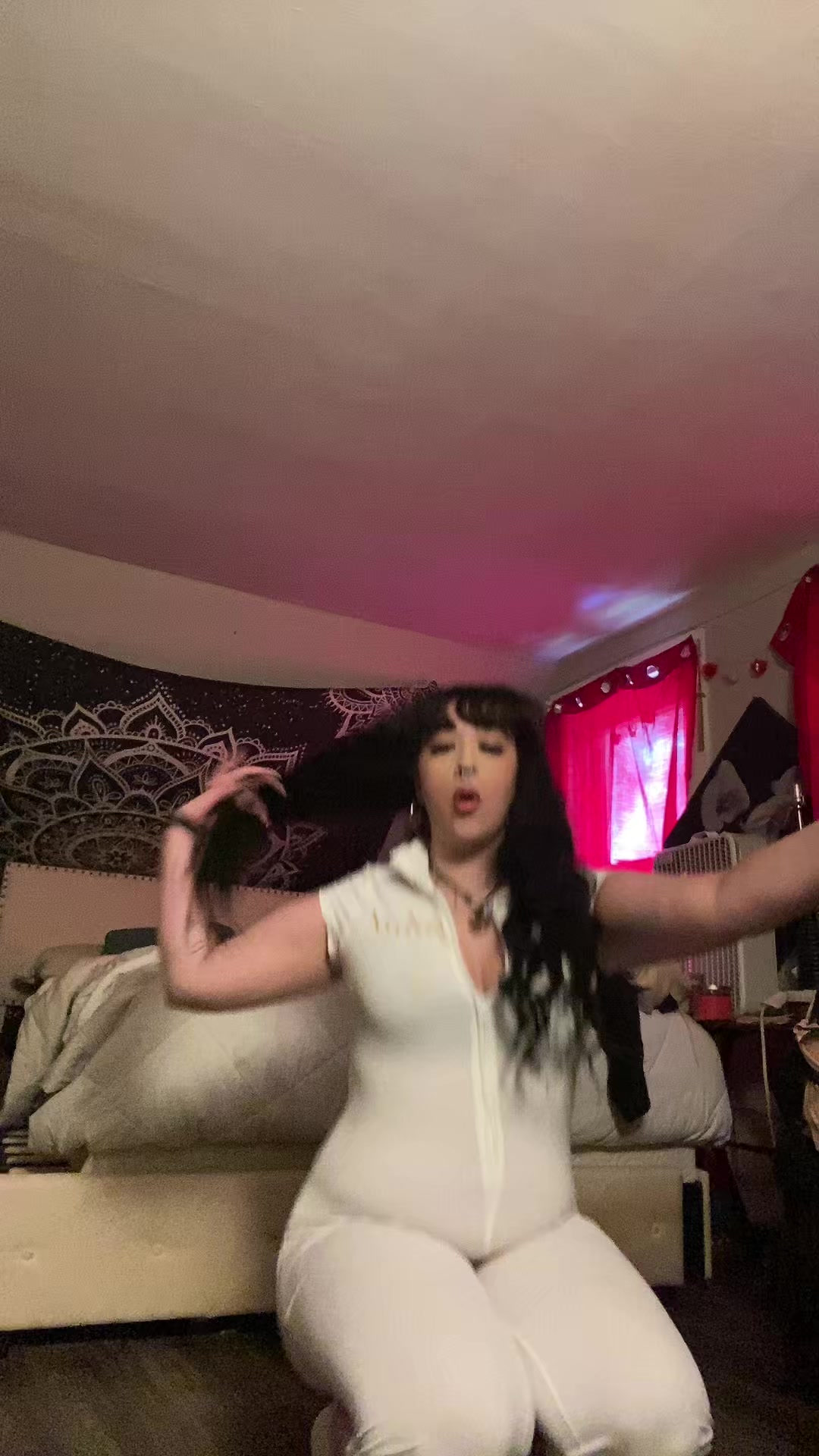 @Michaellinaa