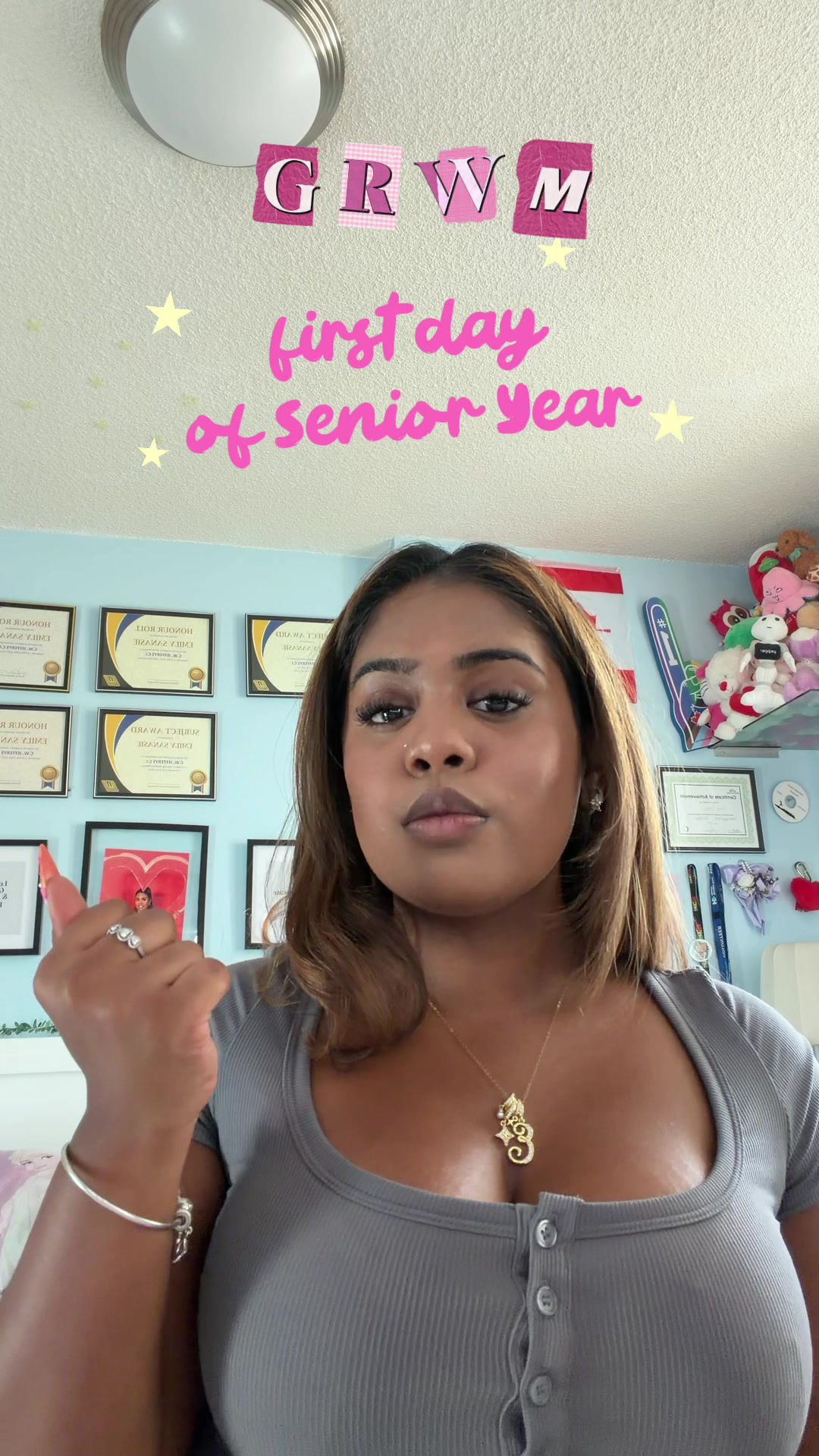 @Emily Jaanvi | Content Creator