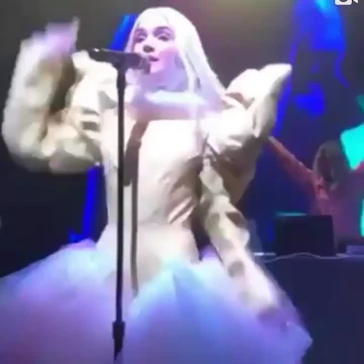 @ᴍʏ ᴄᴏᴍᴘᴜᴛᴇʀ ɢɪʀʟ