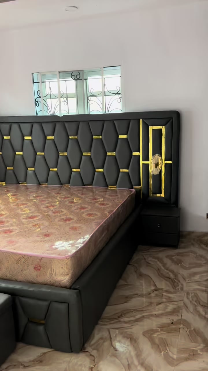 @Lolly__Dee__Furniture 🇳🇬 🔨