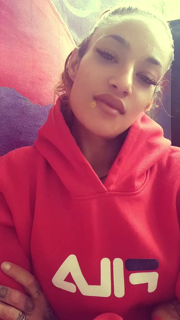 @HiimynamesBee🐝