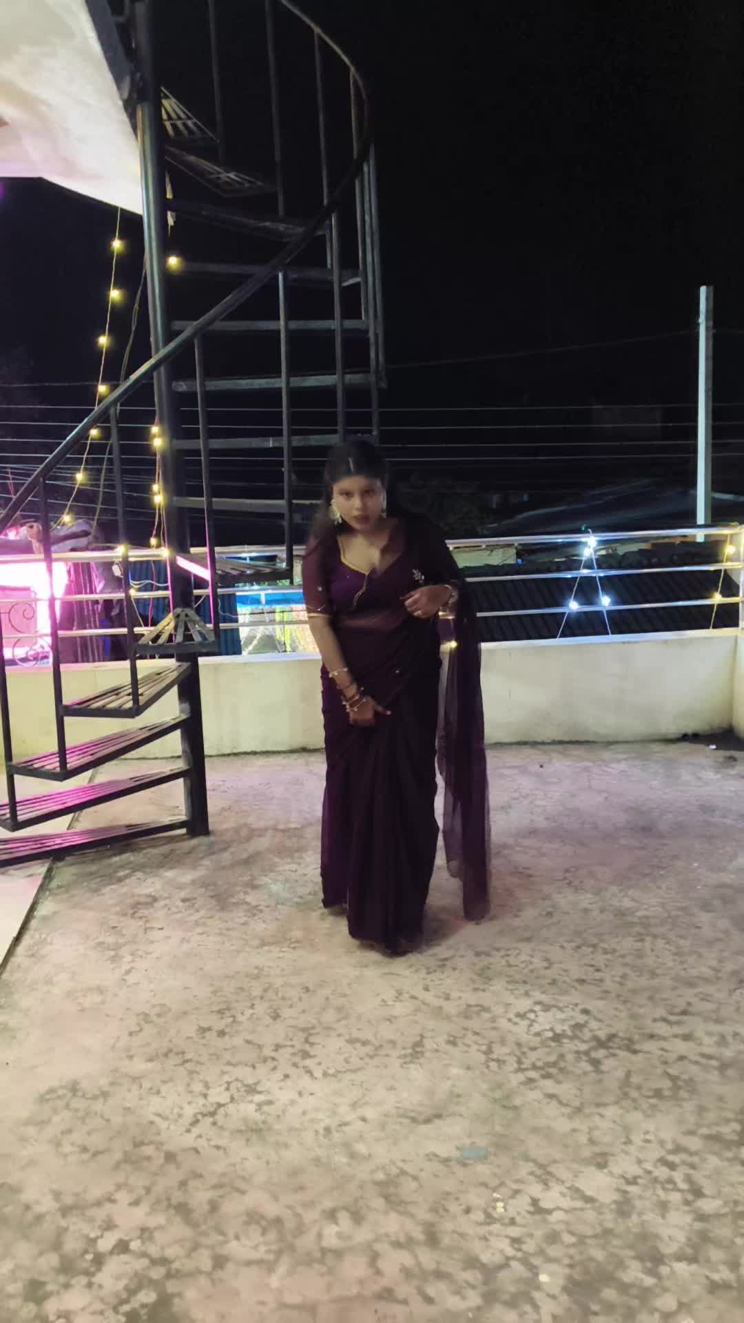 @YadavNisha