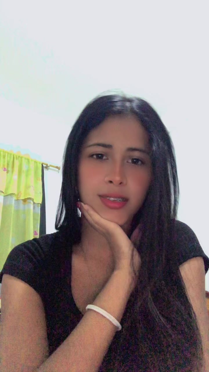 @Viviana