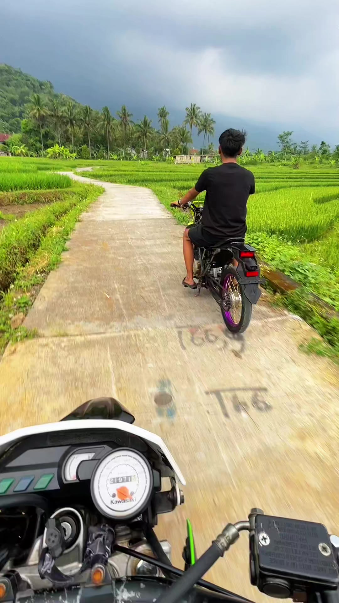 @EPYUSTD🤙