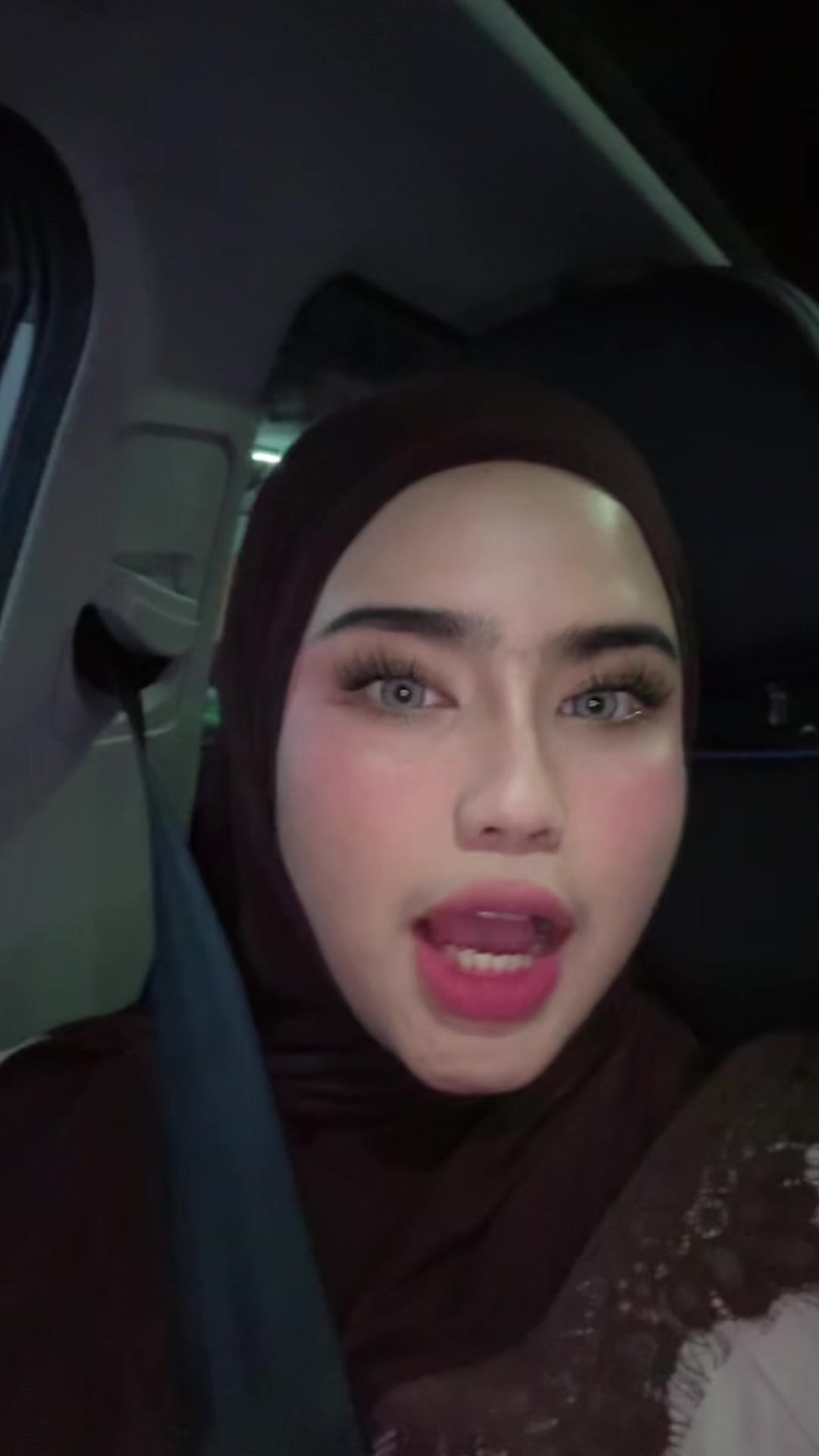 @aisyaaa