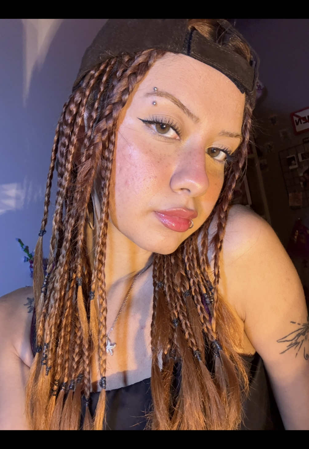@✭
