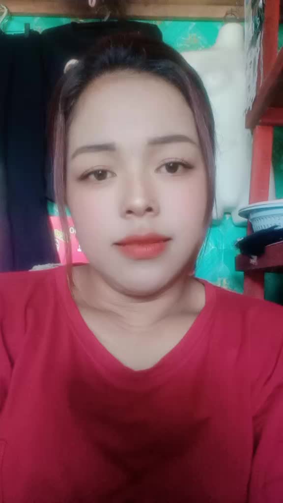 @Ayu Lorenza