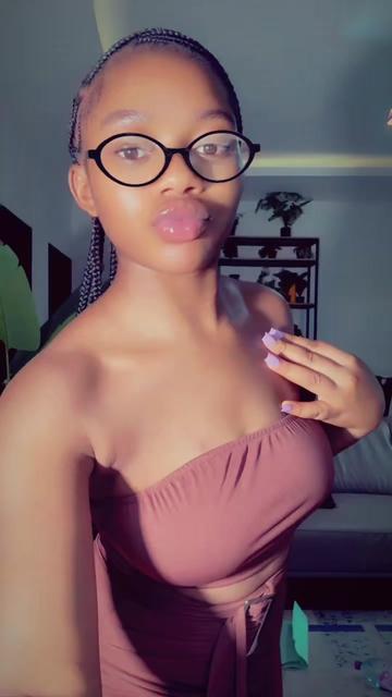 @amanda blanche🇳🇬