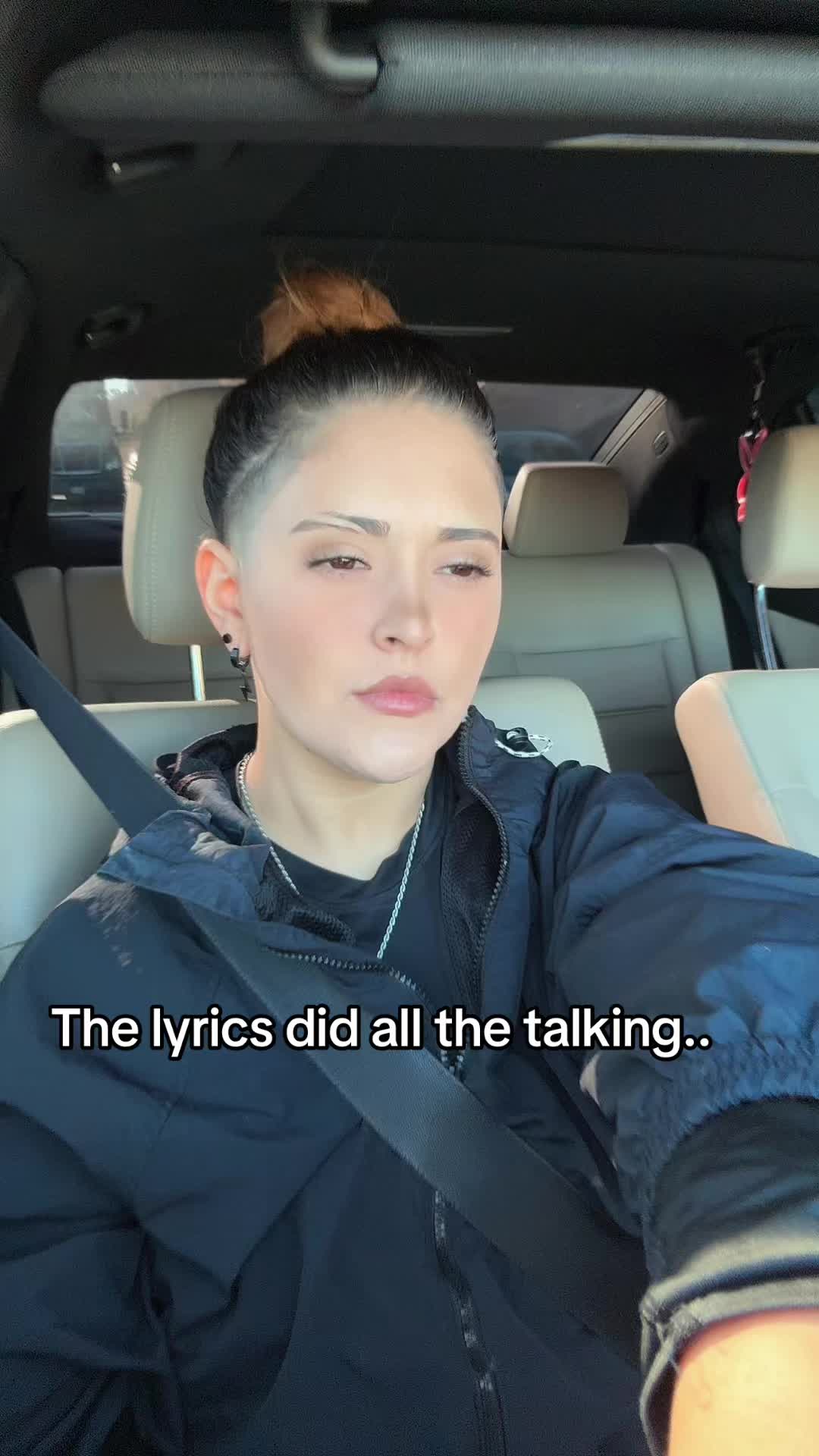@Destany Ivy 🏳️&zwj;🌈