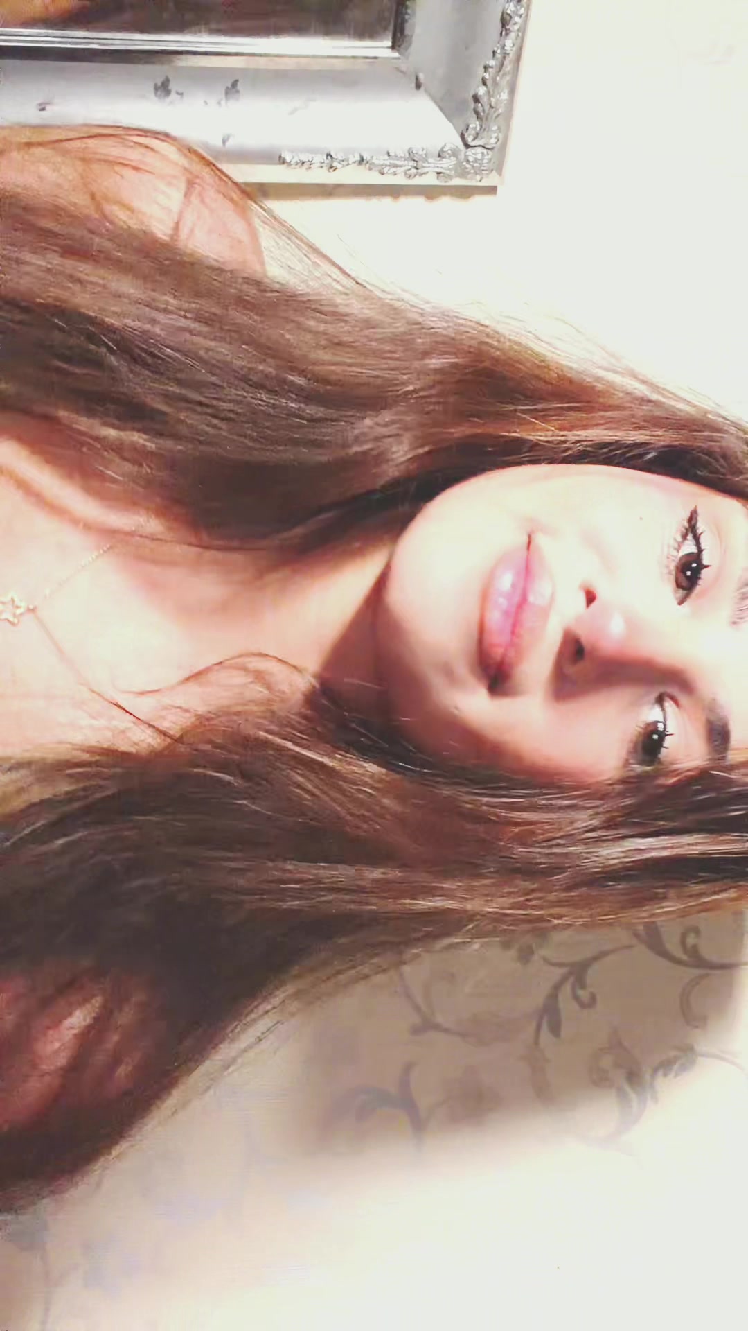 @neeg1n