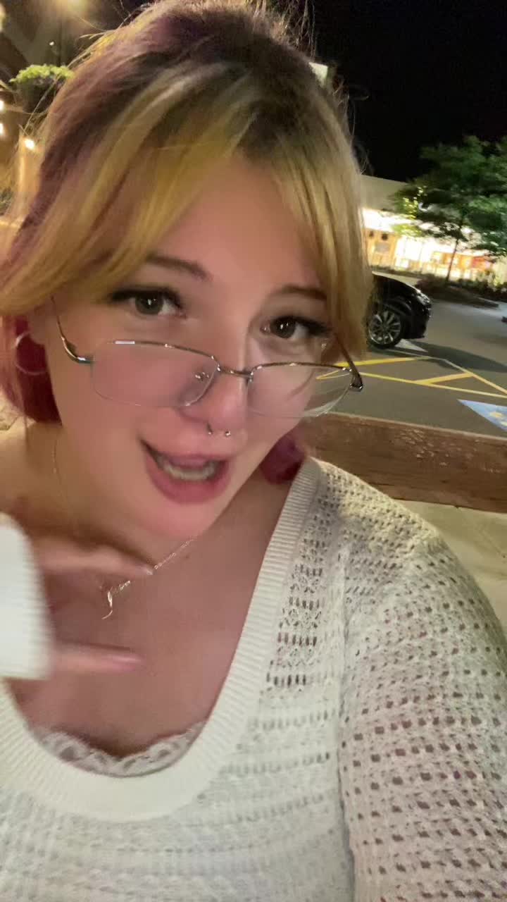 @Nik🌷