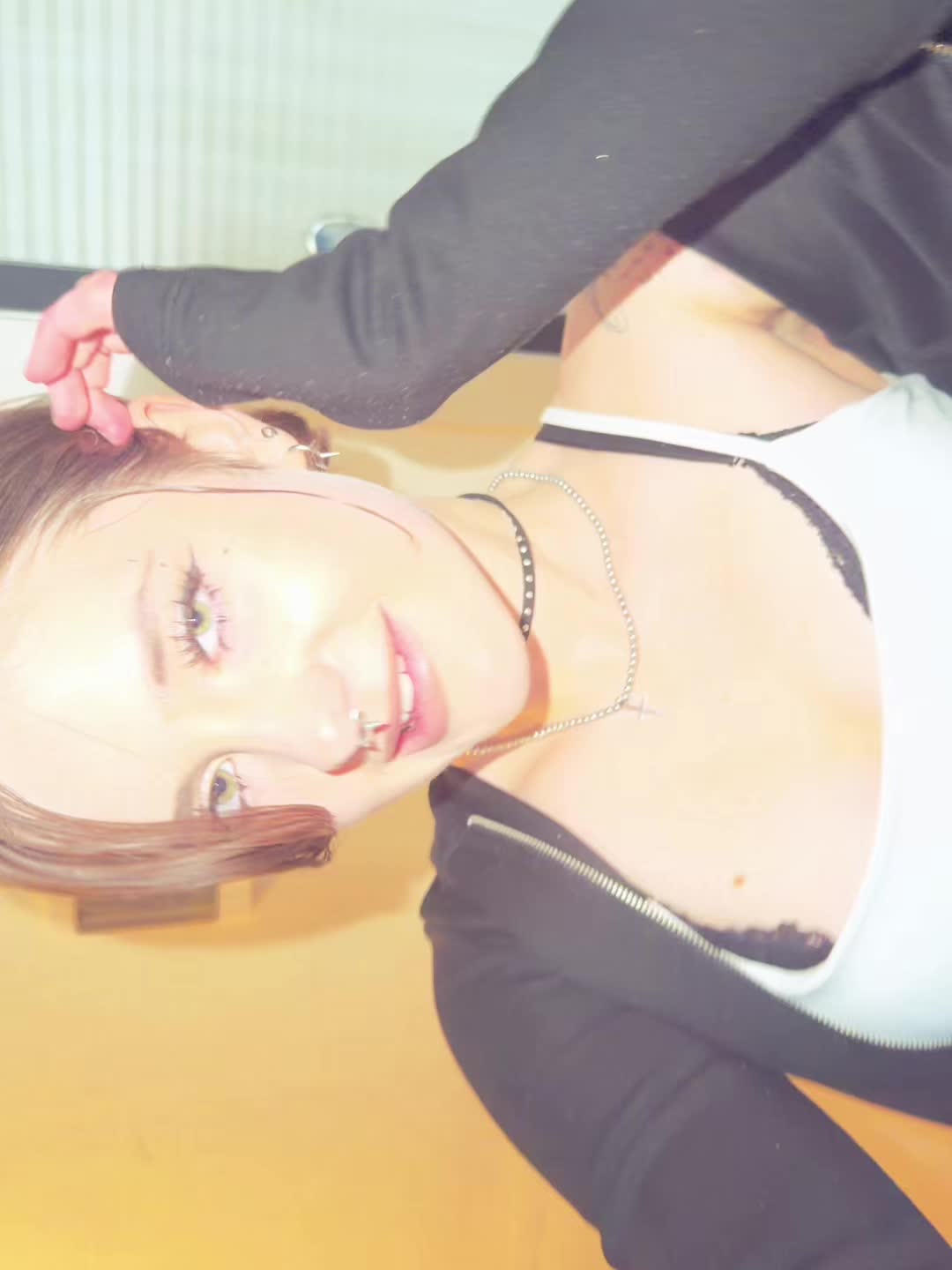 @h3r01nYA