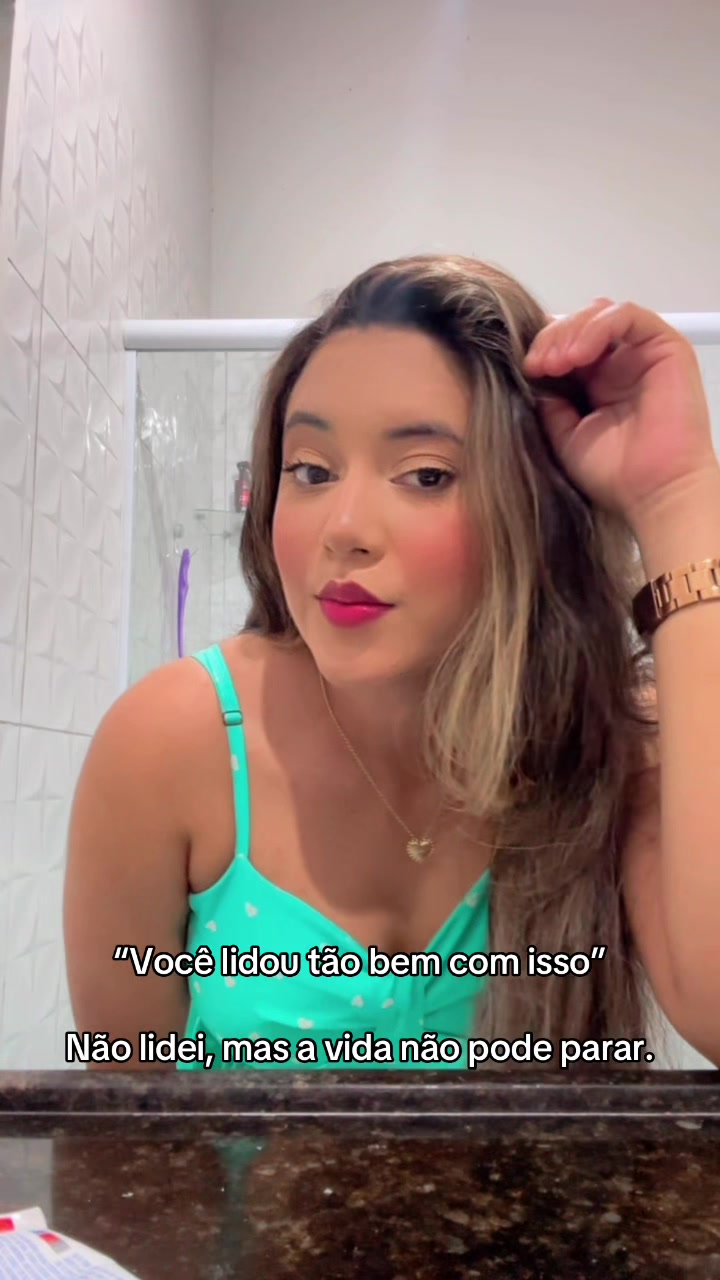 @Karen Evellynnn