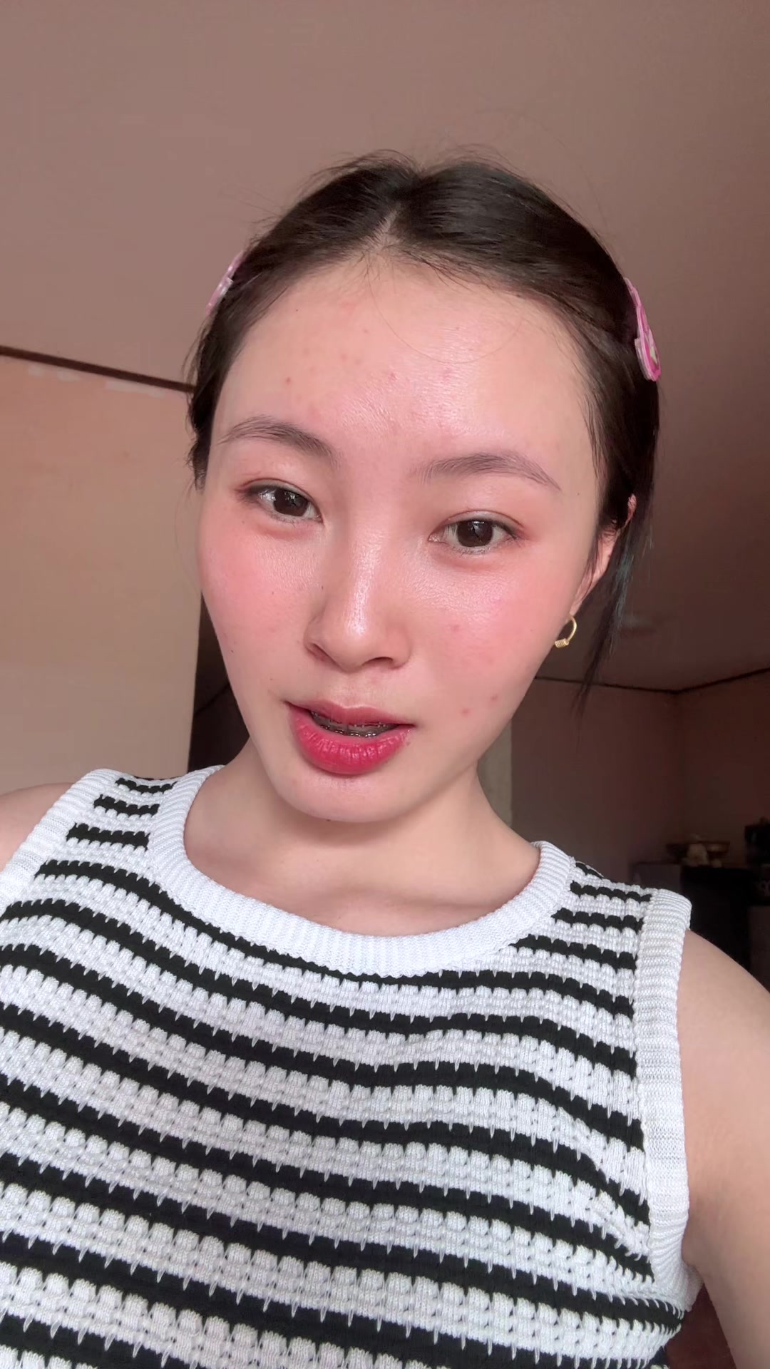 @陆娜（ອາລຸນລັກ🌷)