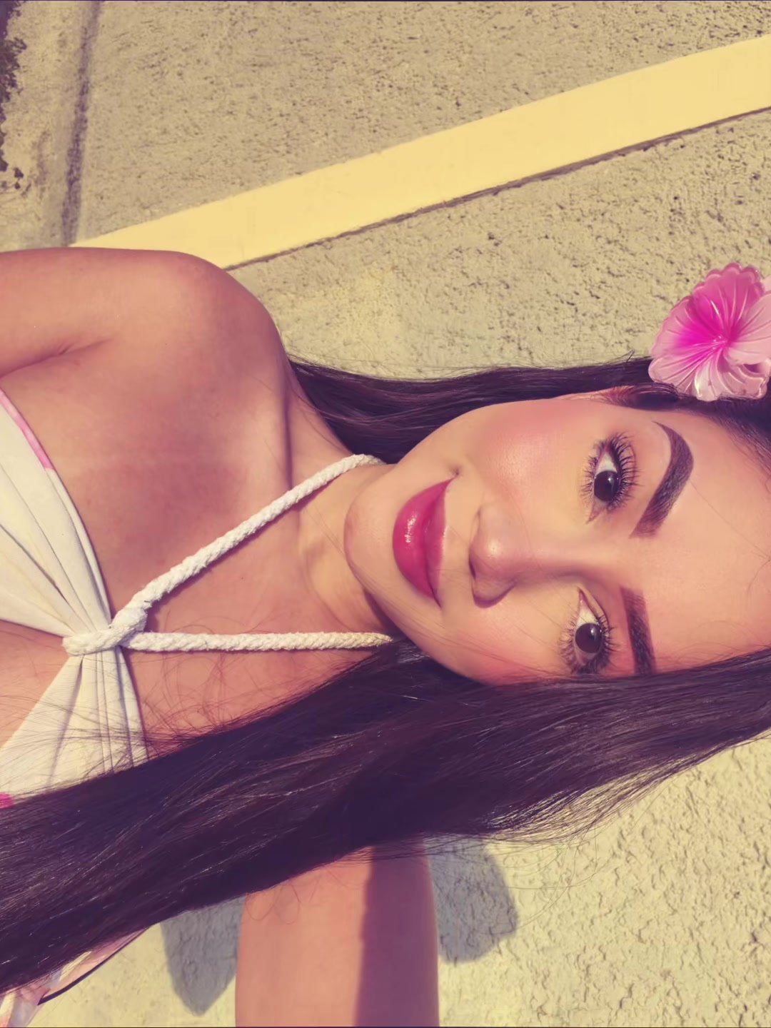 @leticiarianna_