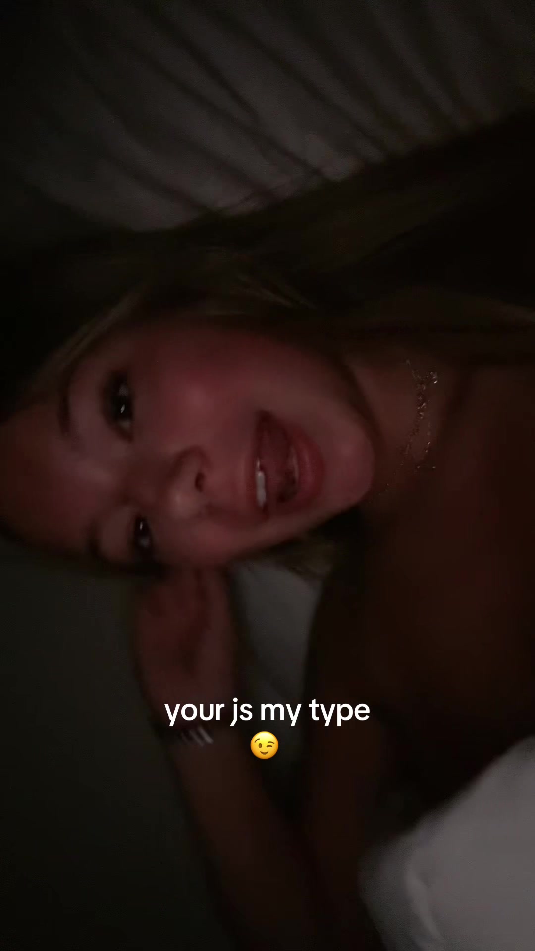 @em.rose.06