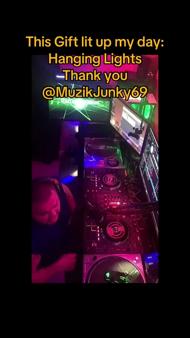 @Dj CutinupCruz