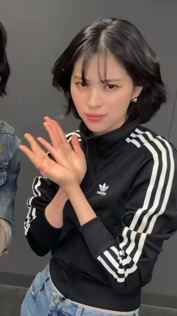 @๐ฉ๐๐ฐ๐ฅ๐๐ฌ๐ฌ.._โ