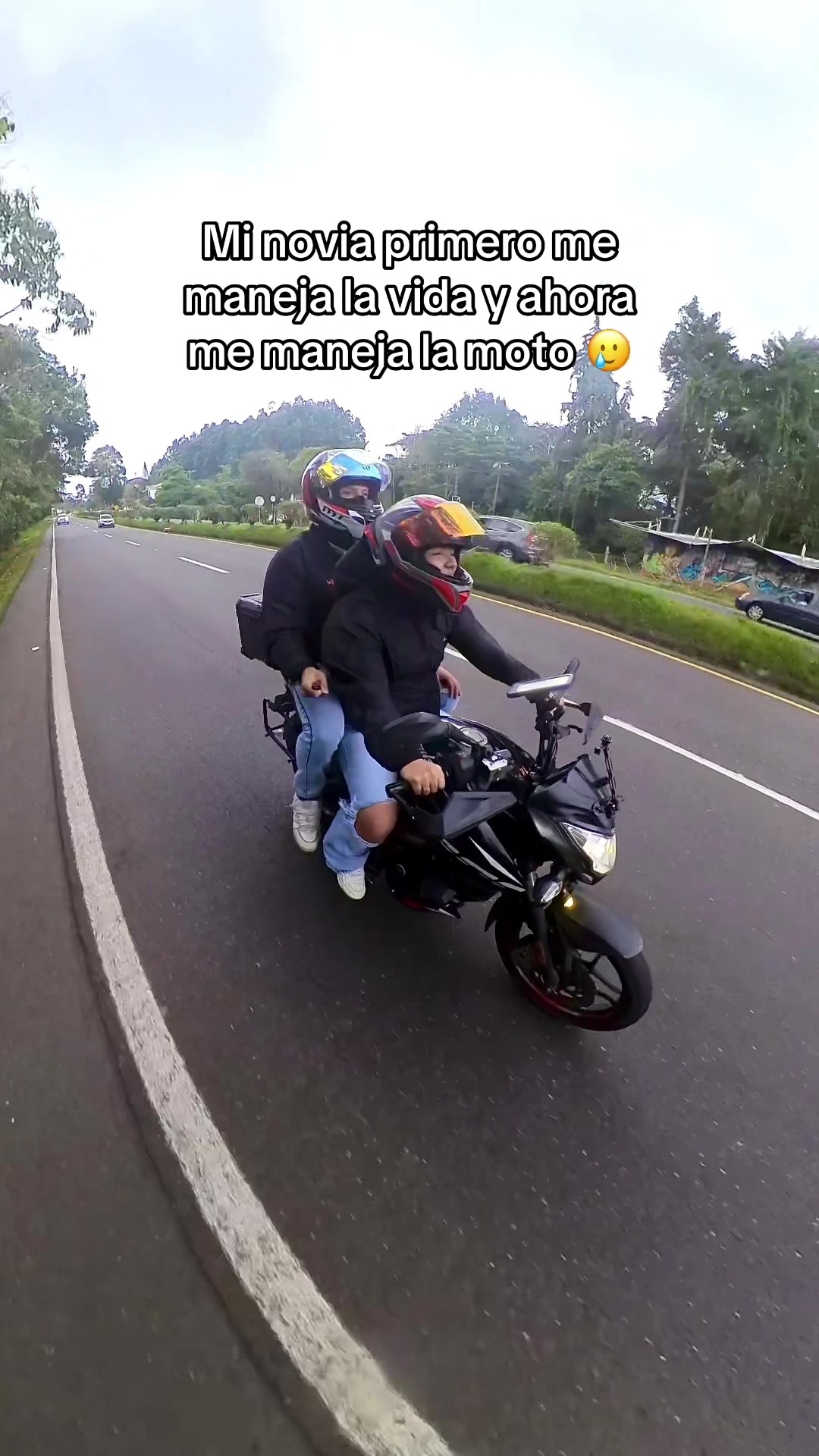@Sebastian Rivillas