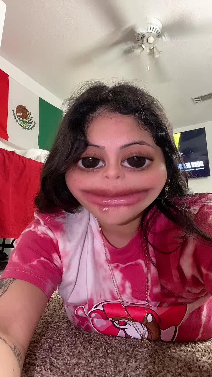 @Linda🦋
