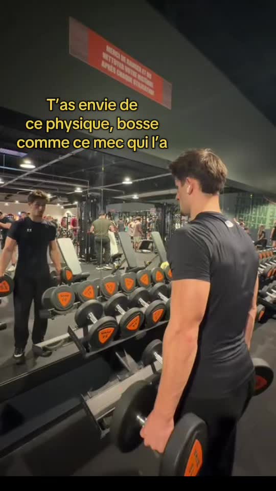 @Axel_bgrd