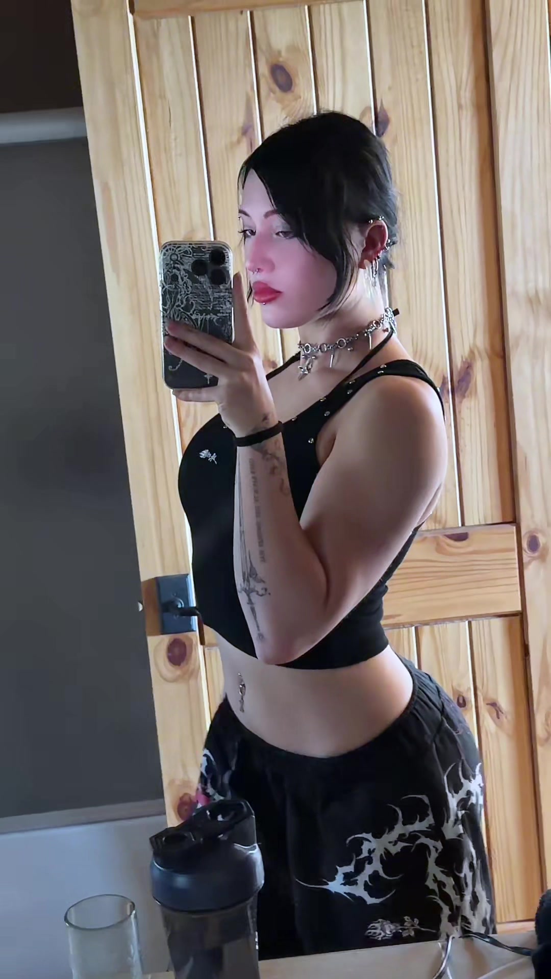 @c4l4st4