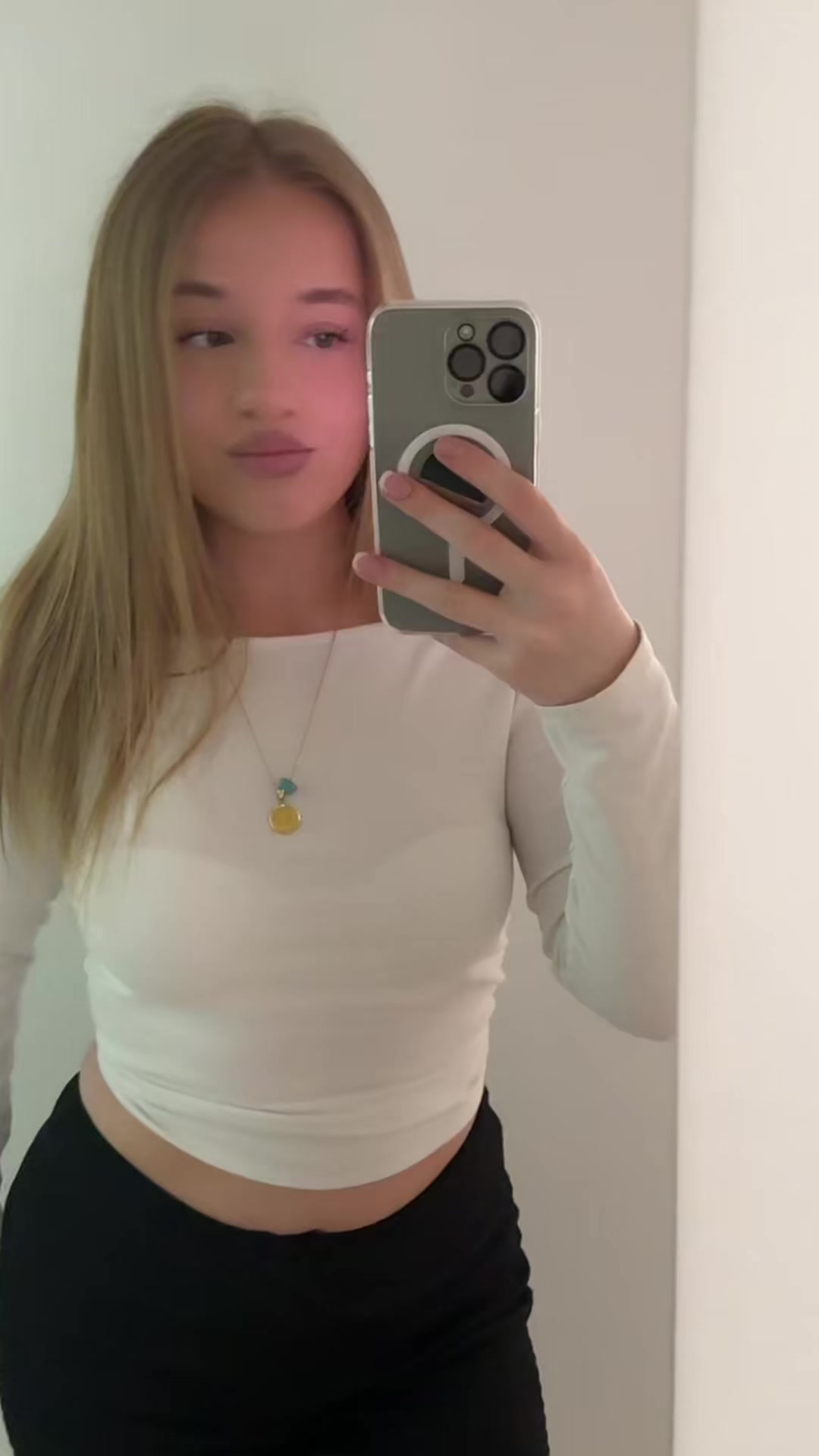 @ajana_dr1