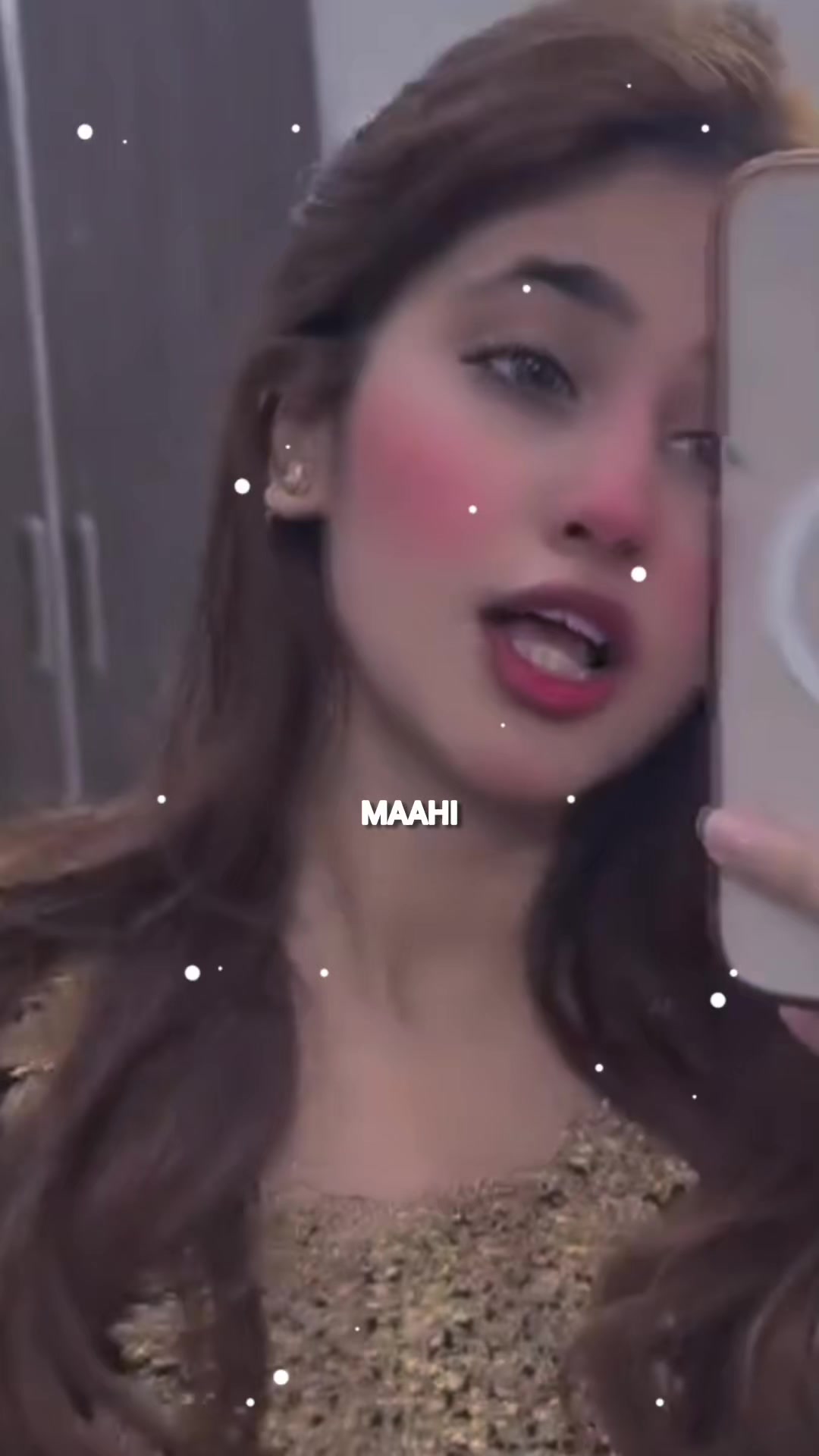 @MAAHI QUEEN 👑
