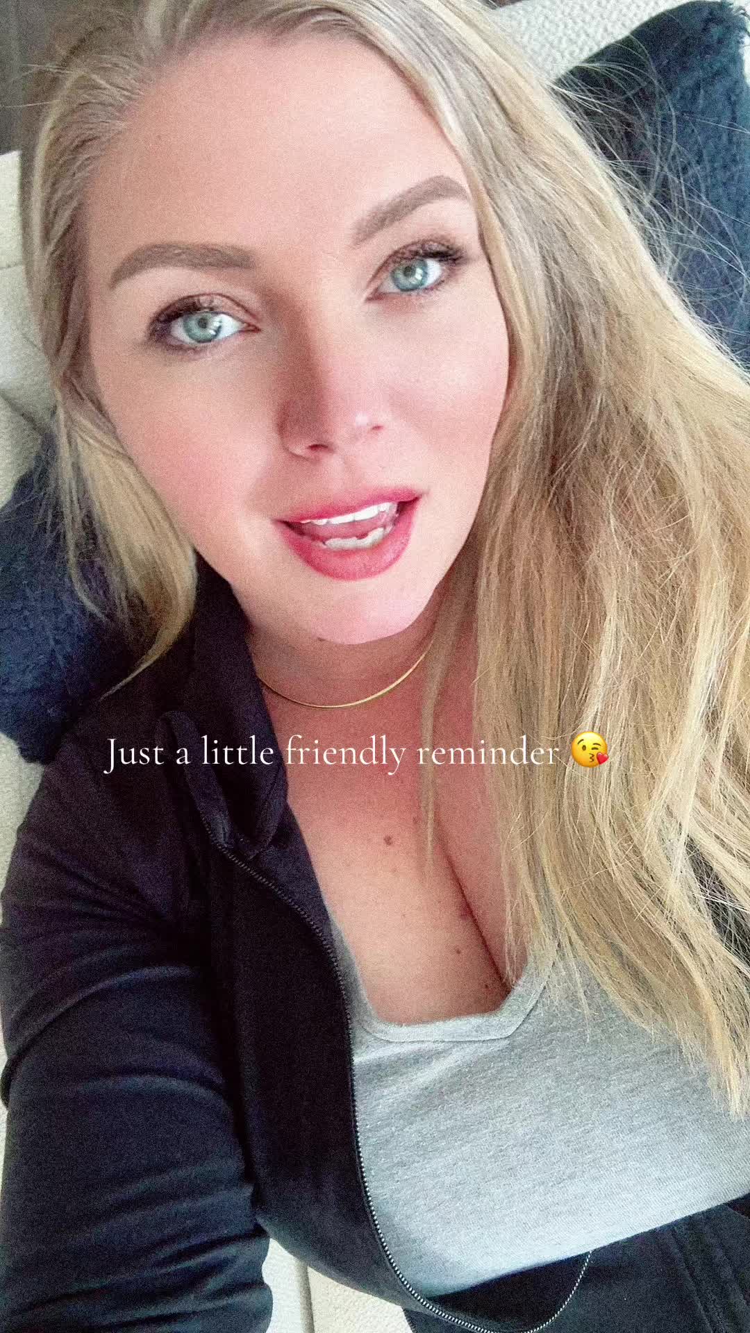 @Sarah (Blondie)