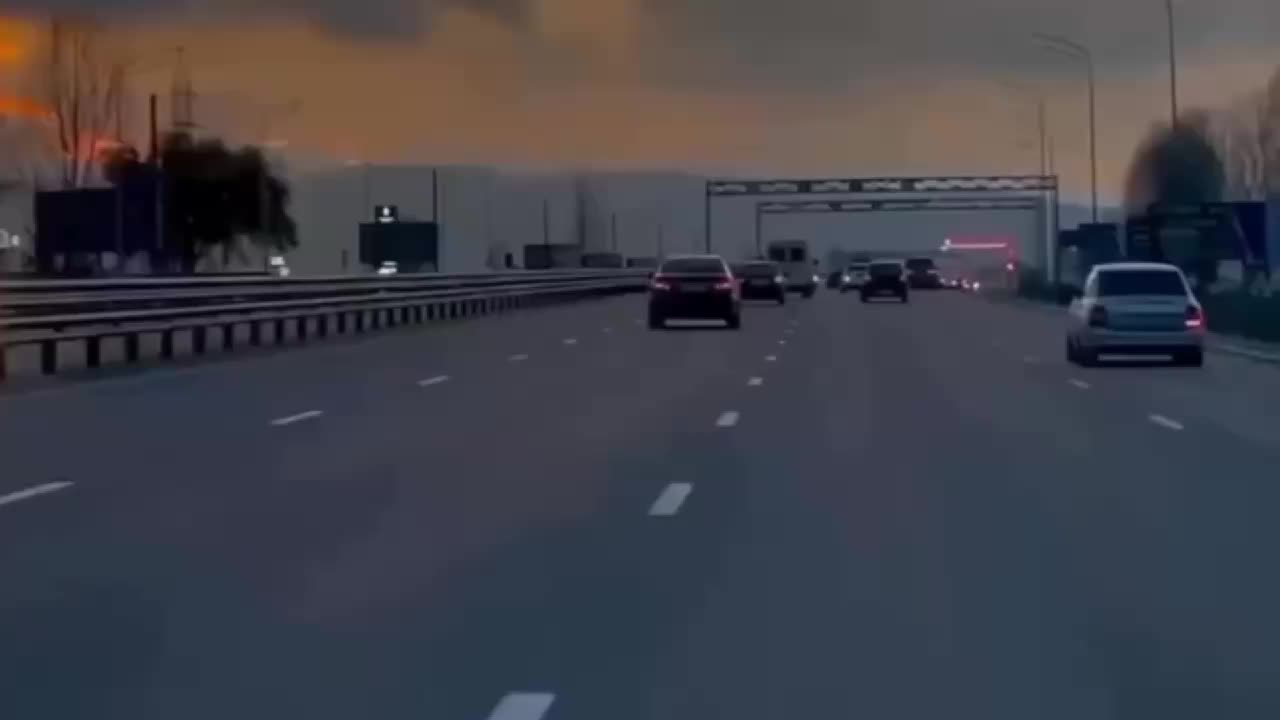 @𝙔𝙊𝙐𝙍𝙎_𝙉𝙊𝙊𝙉🌝
