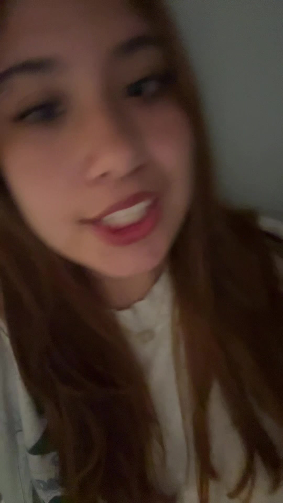 @miavela333