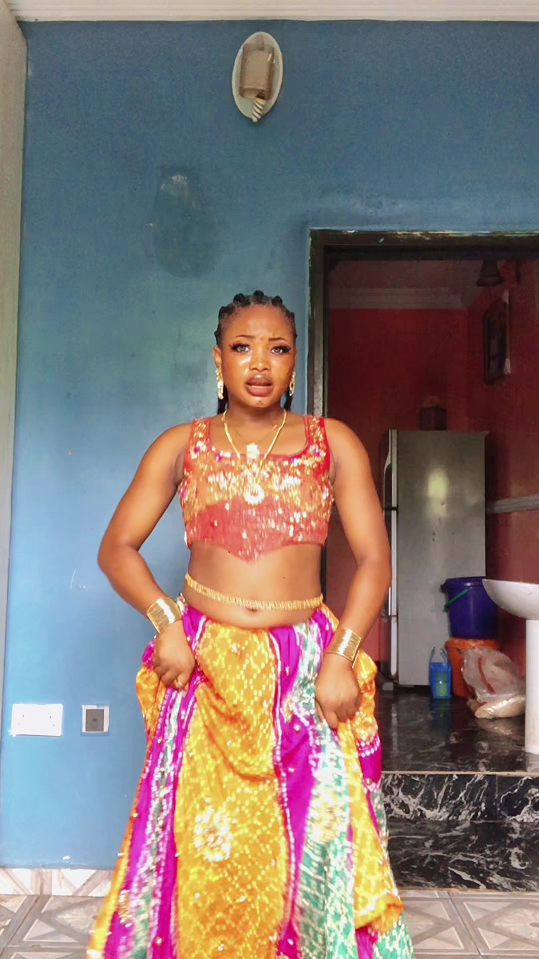 @RADHA_MAYQUEEN