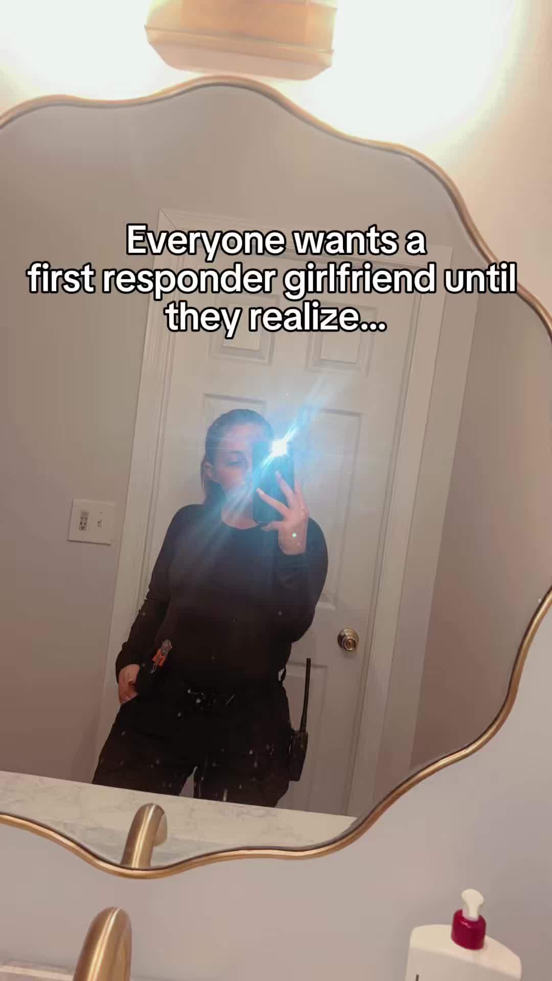 @Alexis 🖤
