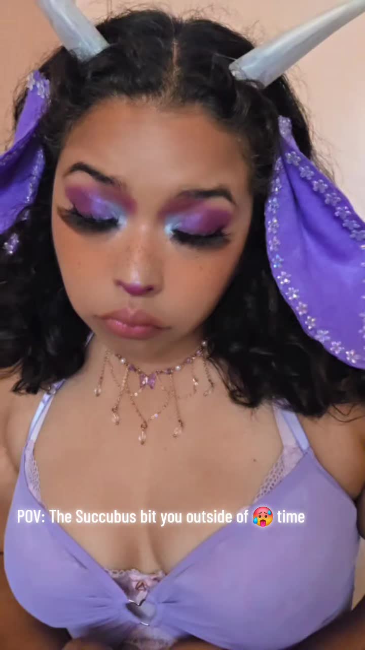 @The Bunnyfolk Cosplayer