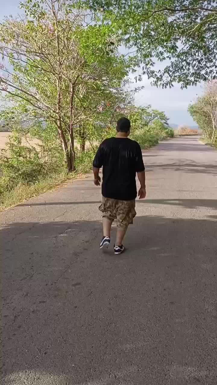 @felizleon0