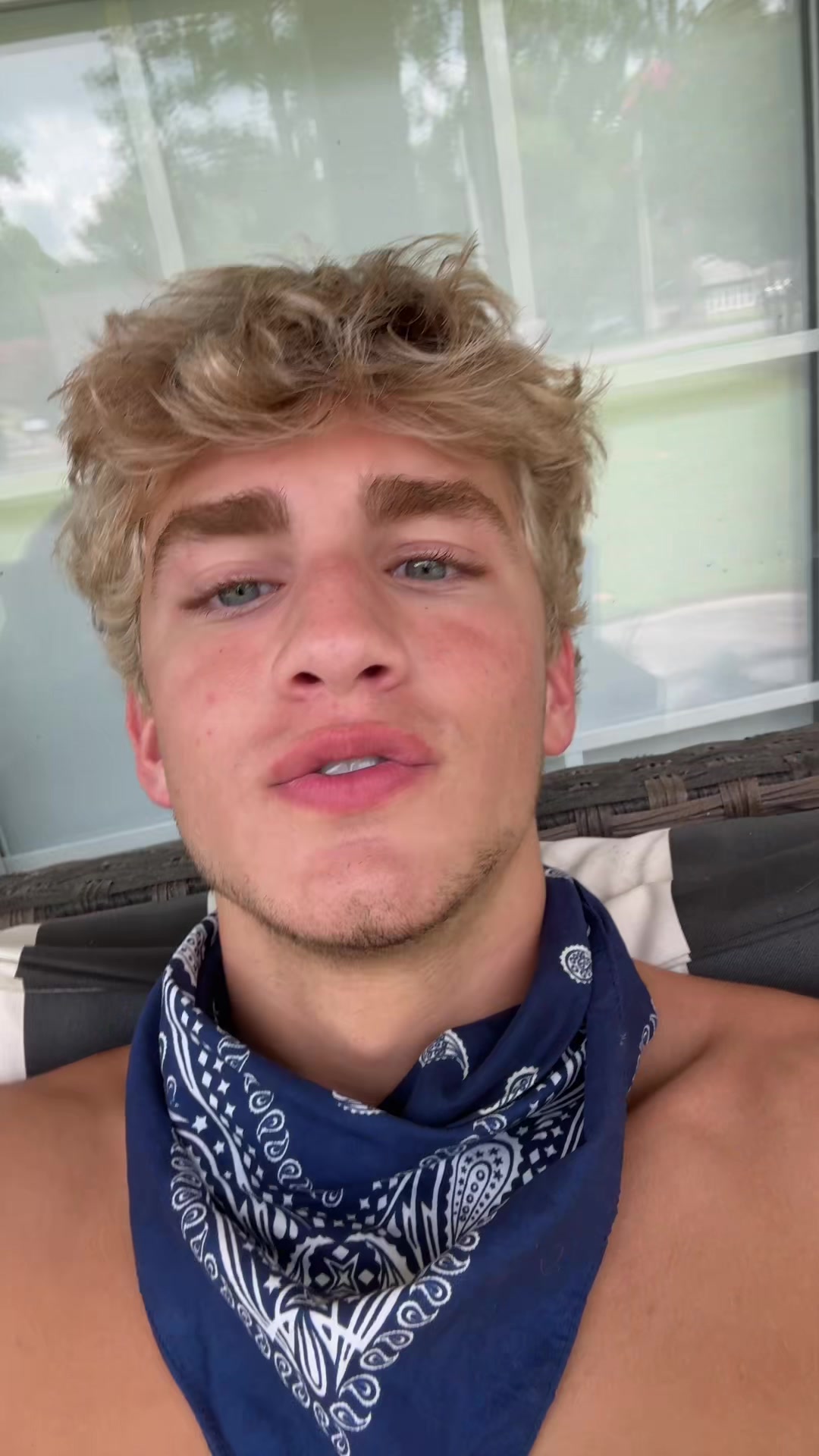 @Boydoyouwinaprize