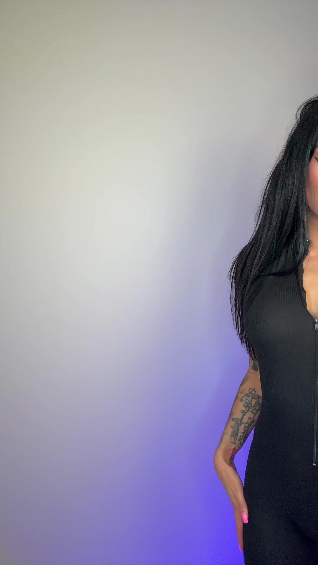 @selinafox.official
