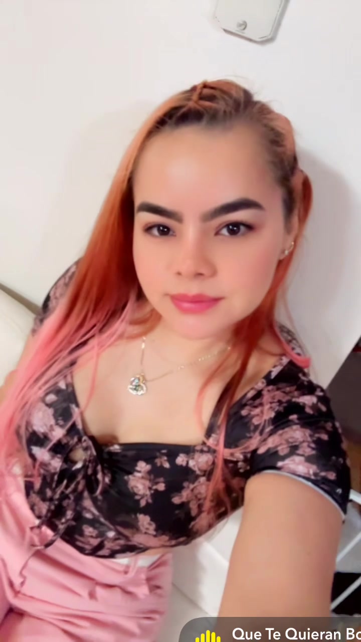 @Bella Leiva