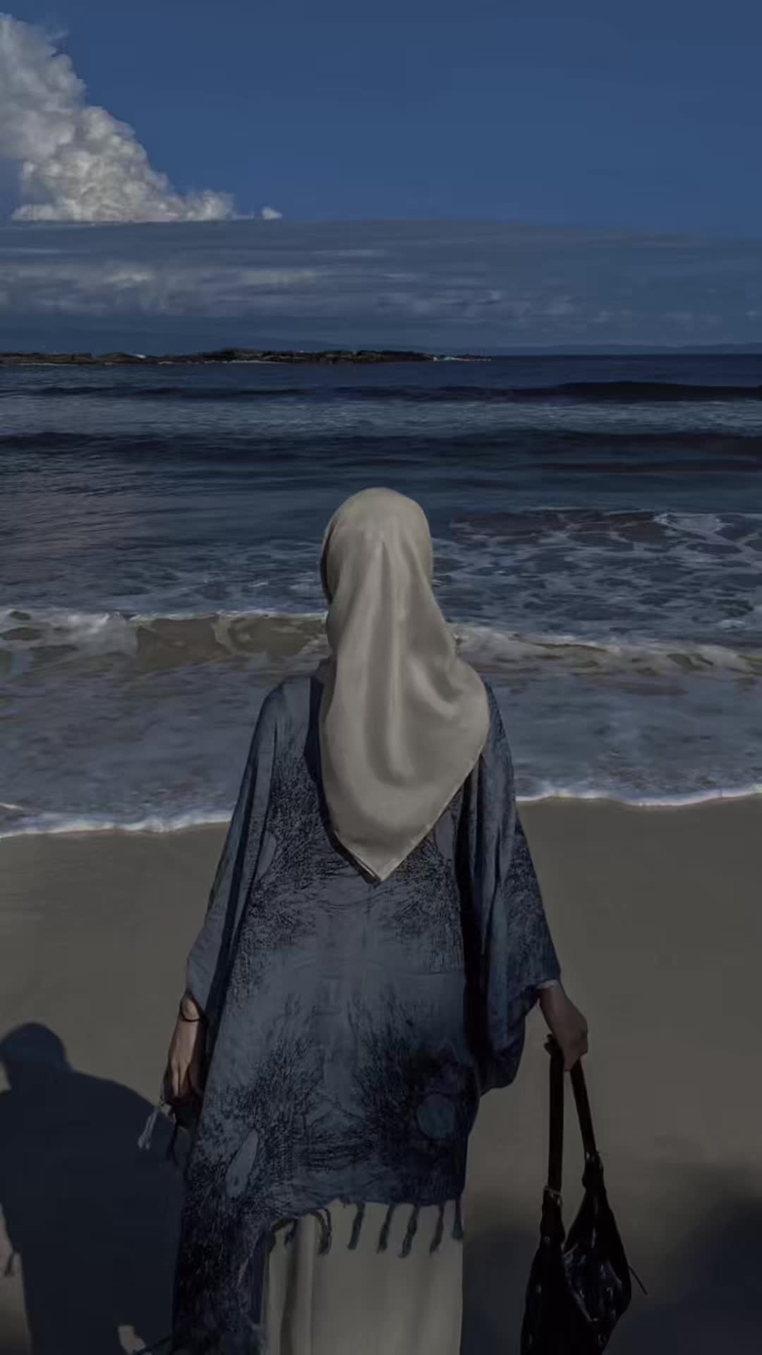 @𝐠𝐚𝐝𝐢𝐬 𝐝𝐞𝐬𝐚