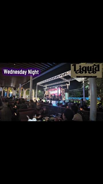 @Liquid Bar & Restaurant