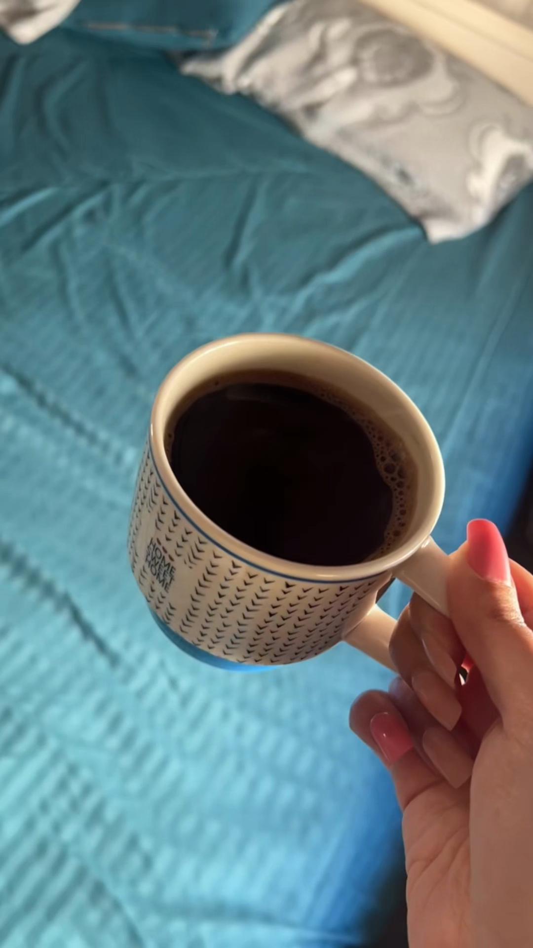 @coffee___leen