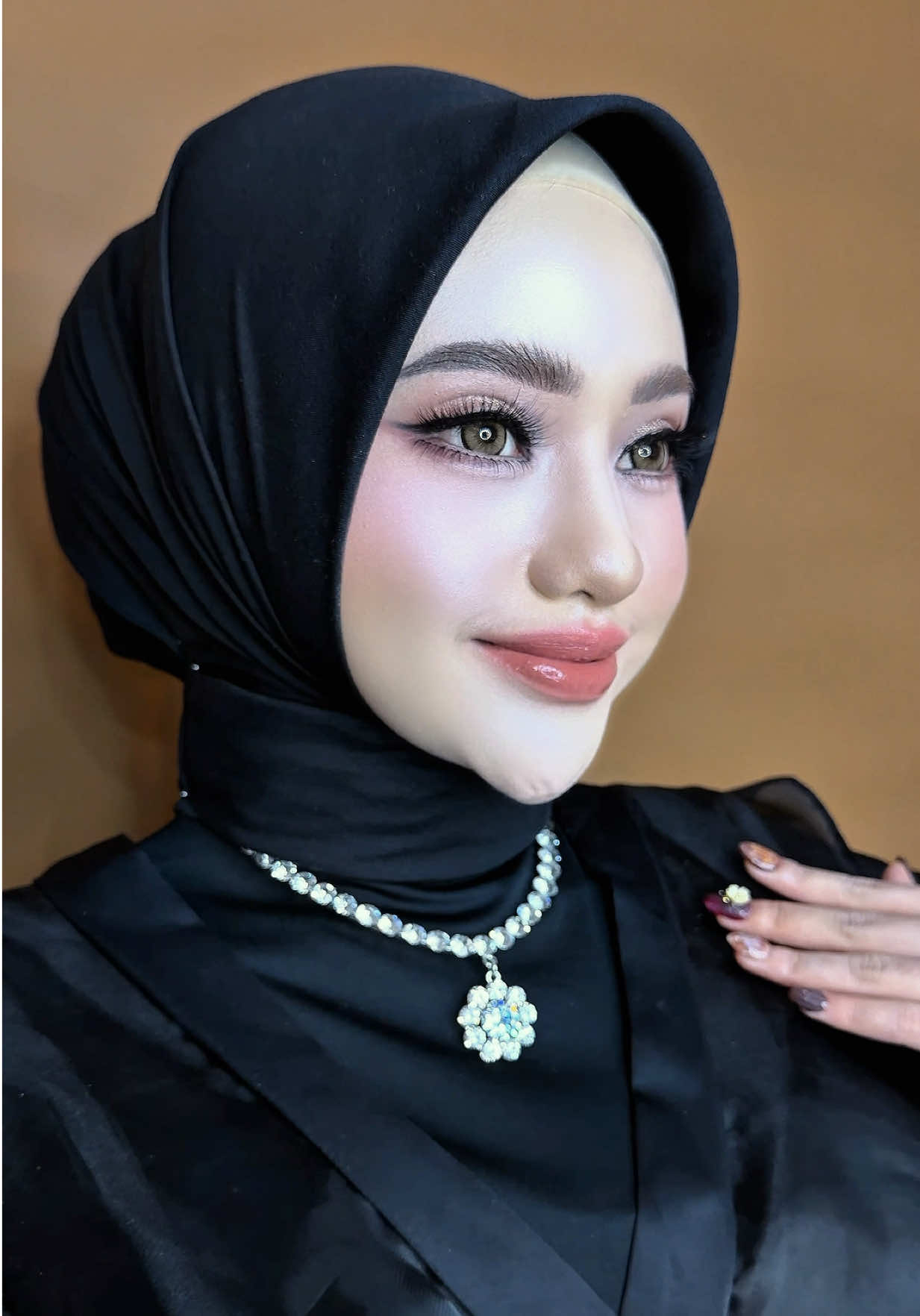 @Glammors_makeup