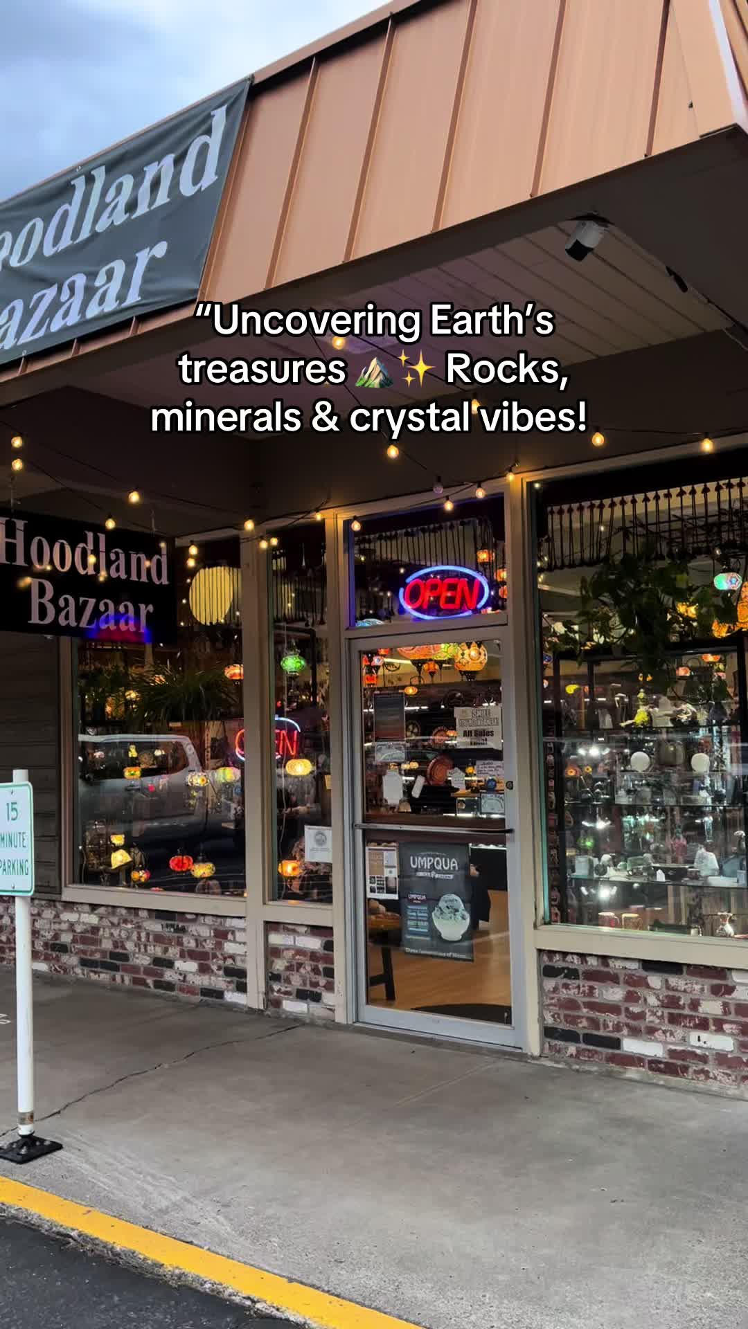 @hoodlandbazaar