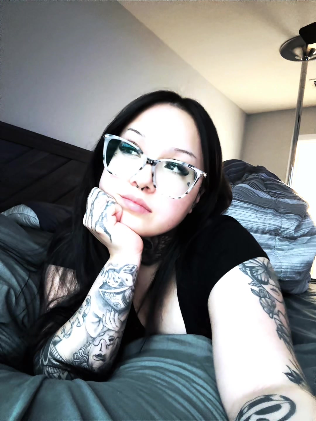 @JULIE ๐