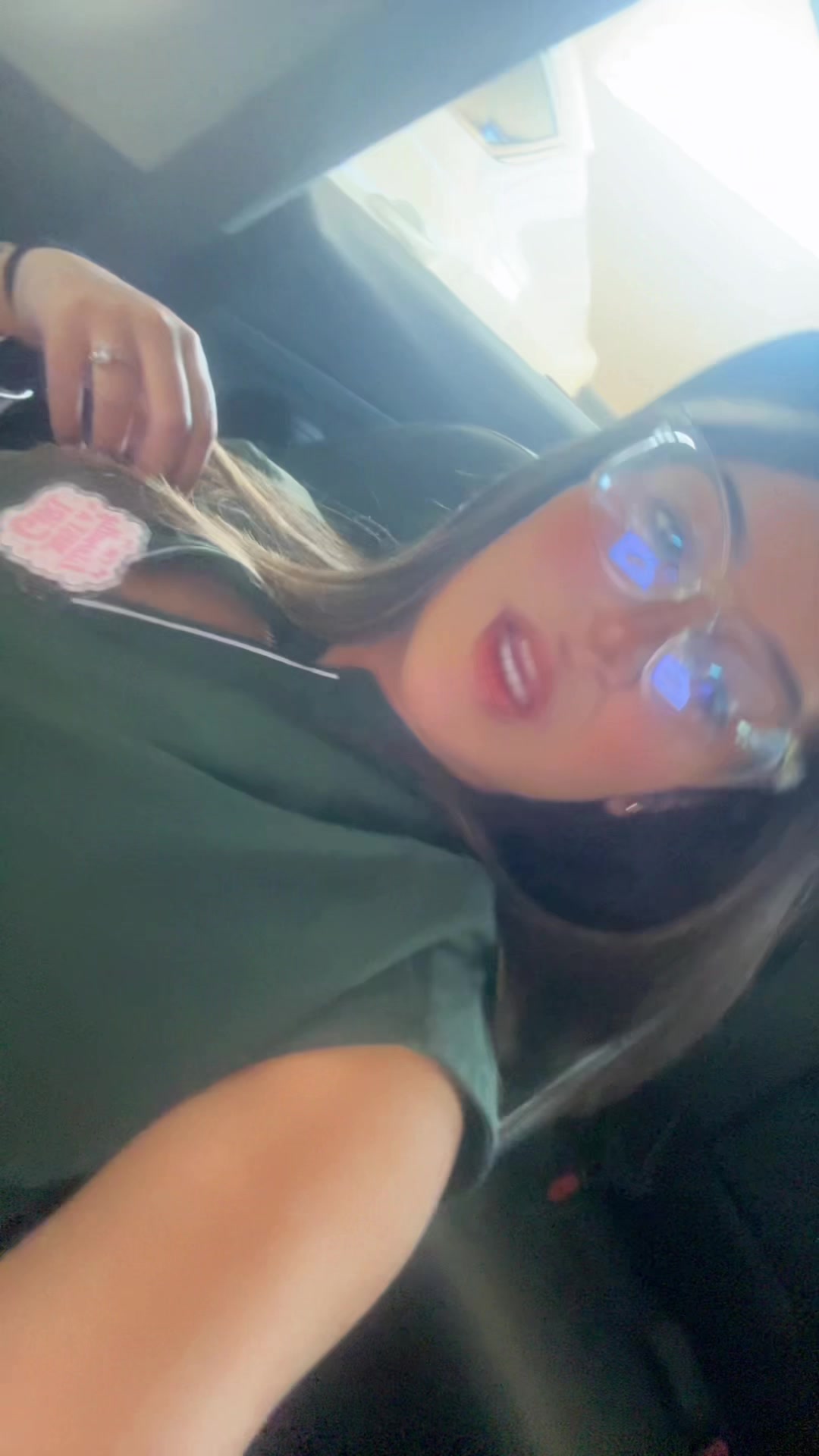 @melowelo
