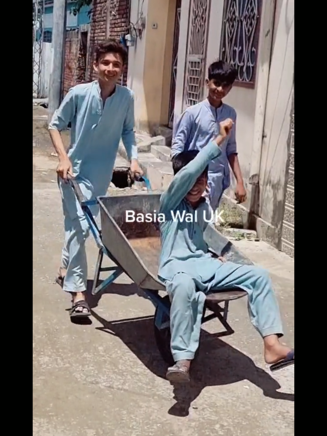 @Basia Wal UK