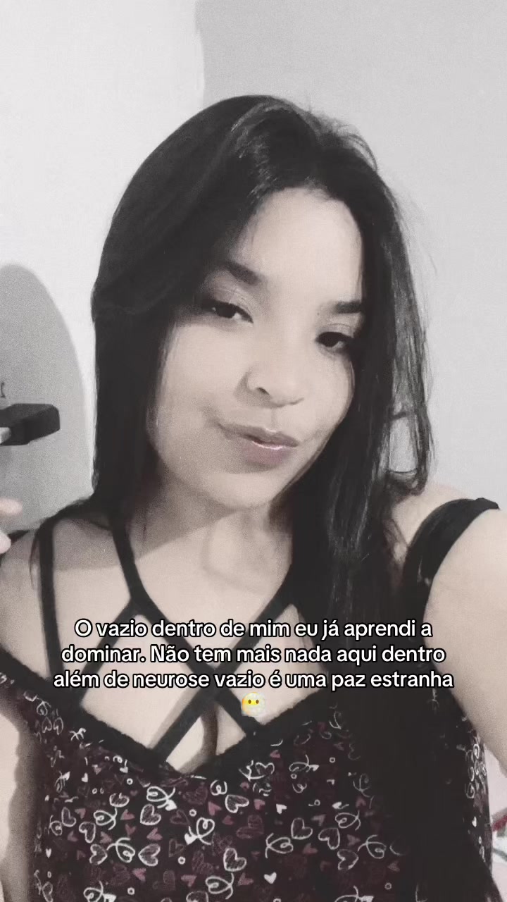 @Juliasilvaa$