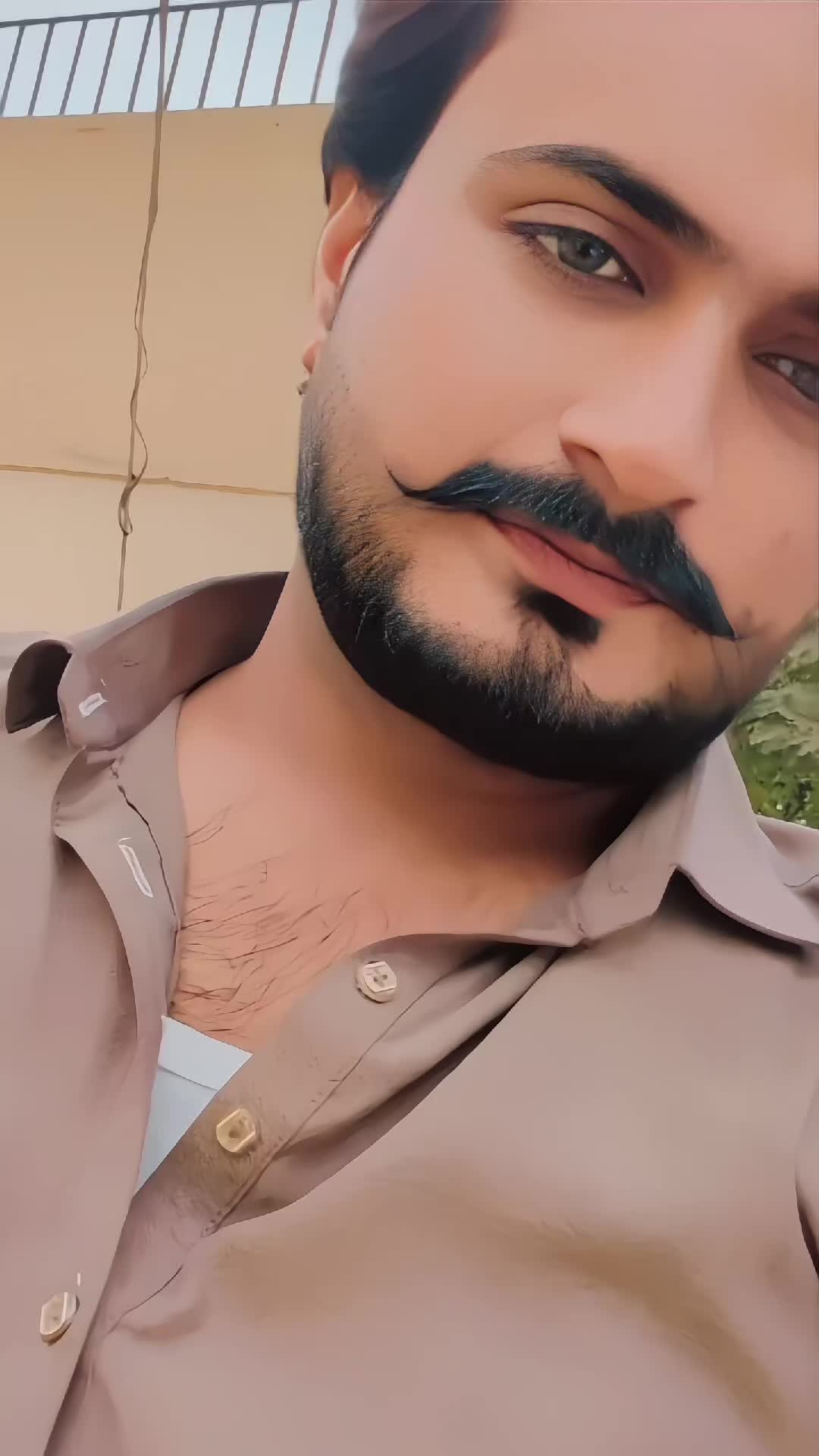 @Altaf Hussain🎓