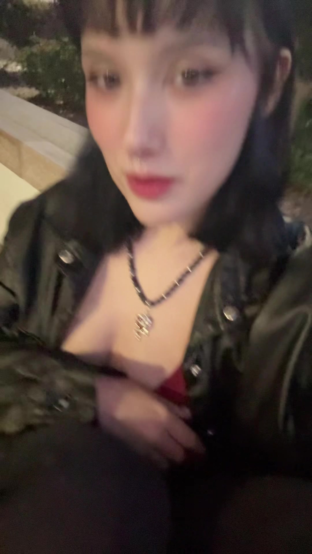 @l0racrubi